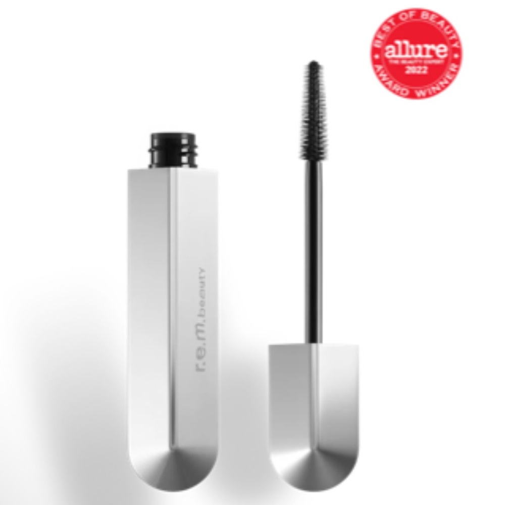 r.e.m. beauty Flourishing Lengthening Mascara NIB